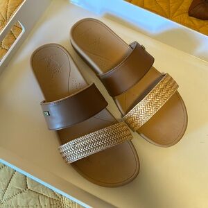 Reef banded horizon slides